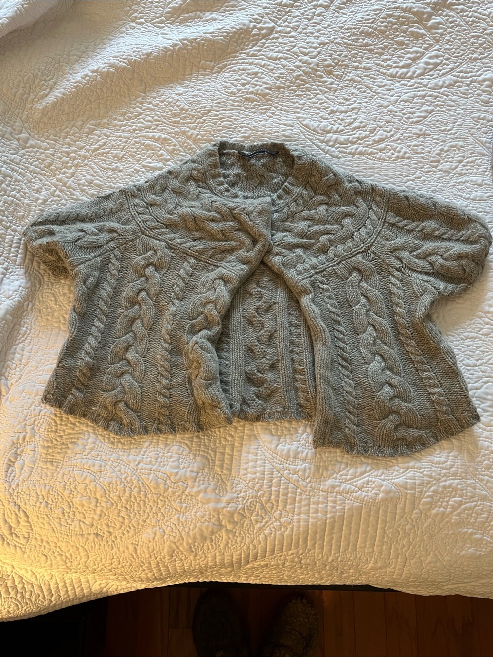 BCBGMaxAzria Gray Cable-Knit Short Sleeve Shrug